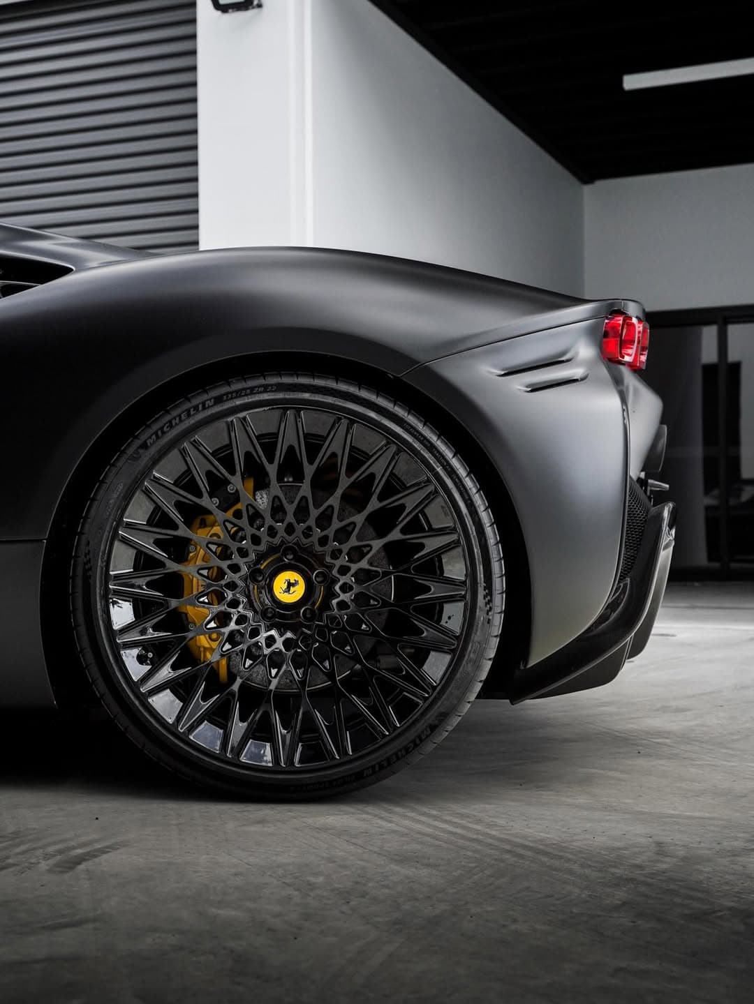 Exclusive forged AL13 wheels - style and perfect quality