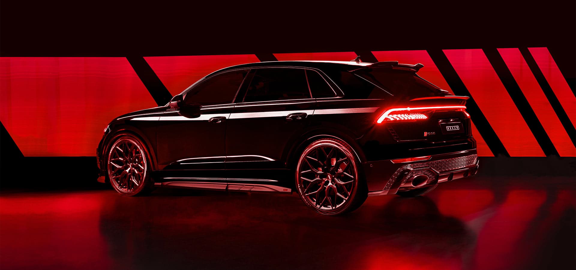 Передні eyebrow-накладки Urban Visual Carbon Fibre для Audi RSQ8 Pre-Facelift