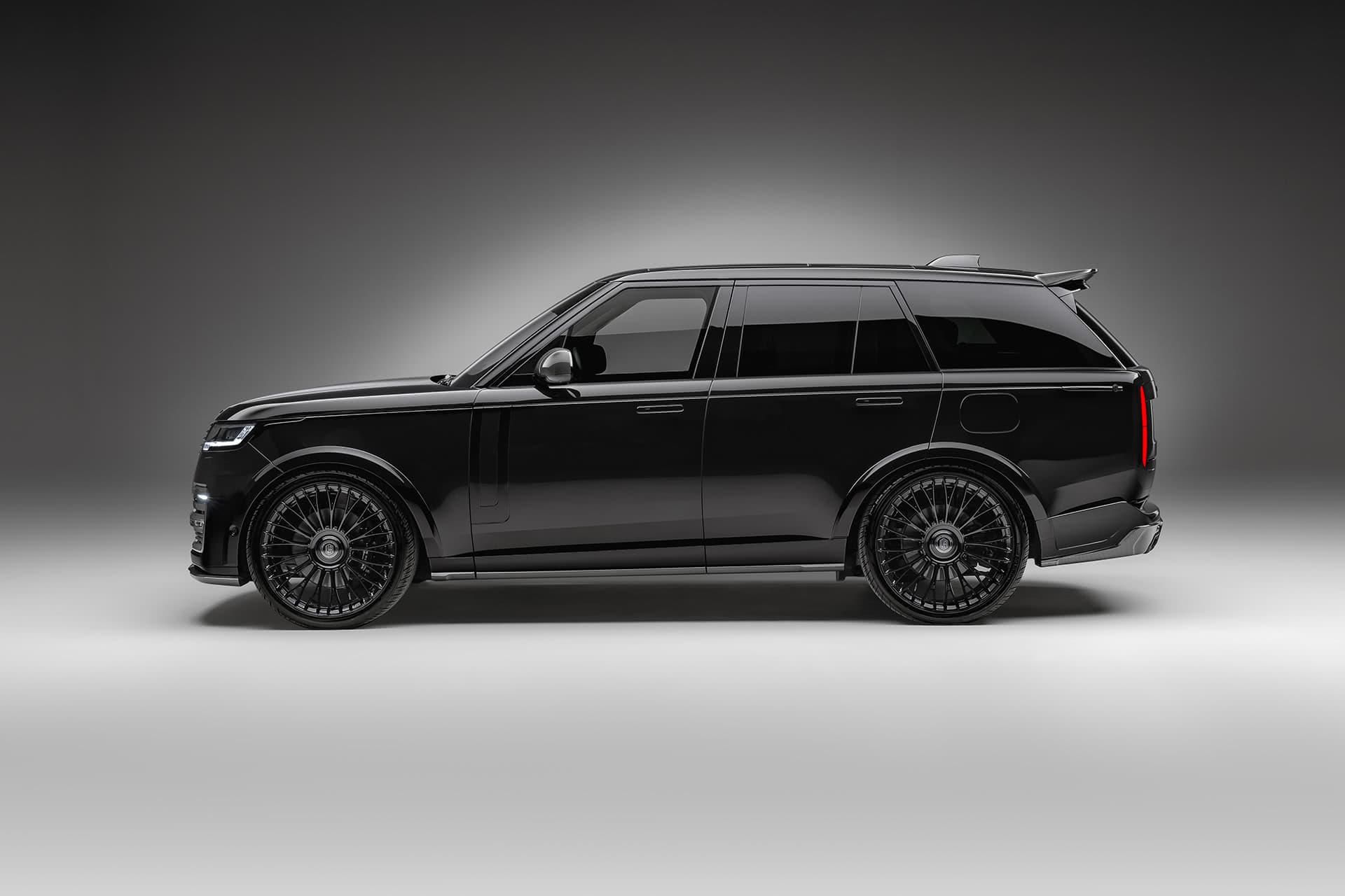 Капот у зборі Semi-Visual Carbon Fibre для Range Rover L460 - верхні вентиляційні елементи - Image 1