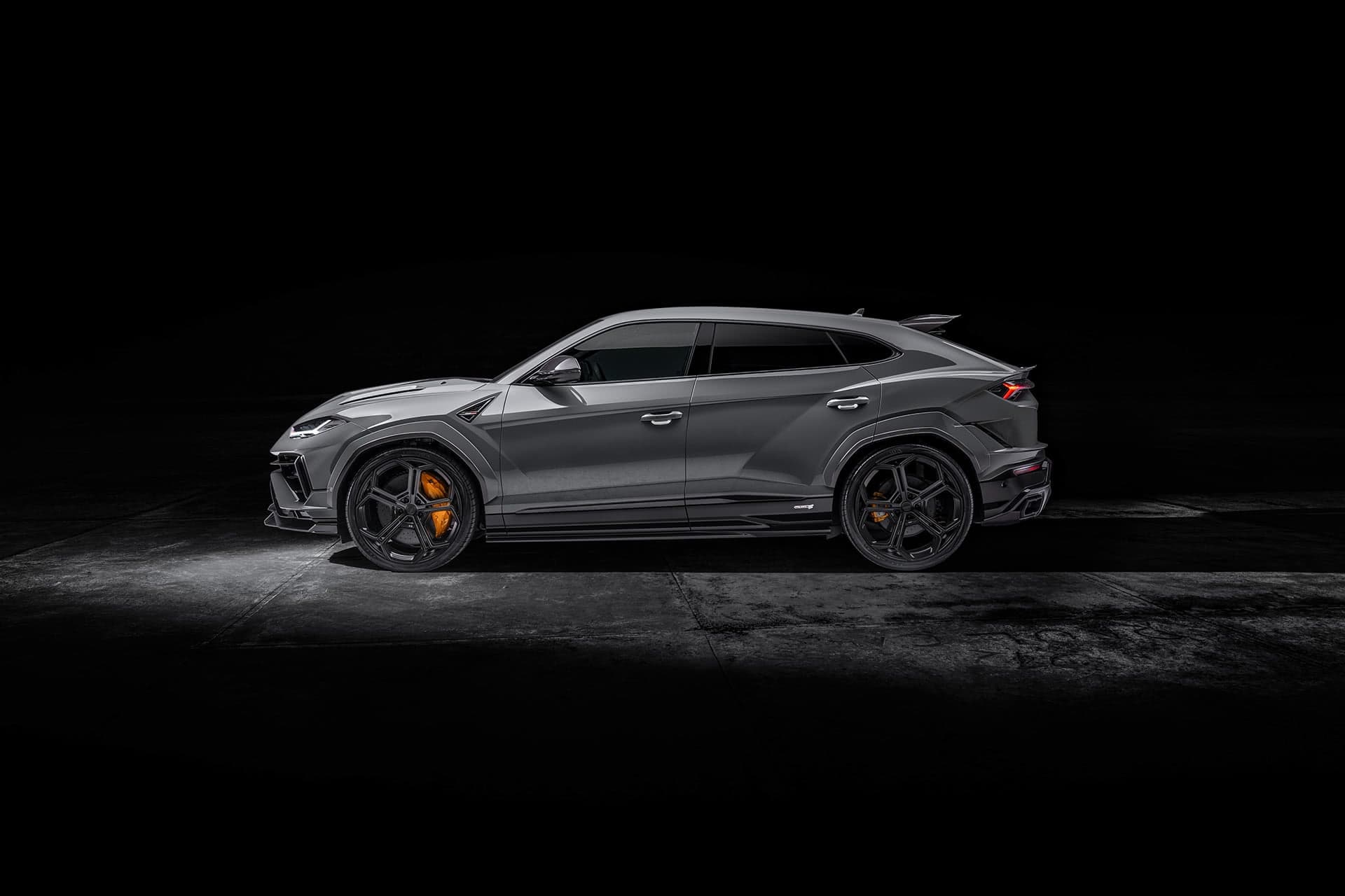 Капот у зборі Carbon Fibre для Lamborghini Urus Performante - Image 1