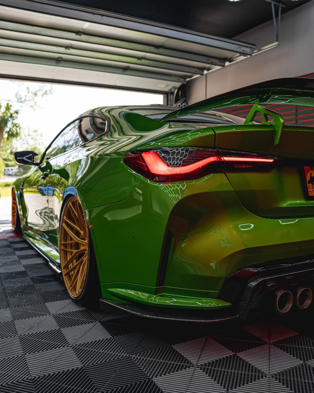 BMW M4 ADRO — Detail