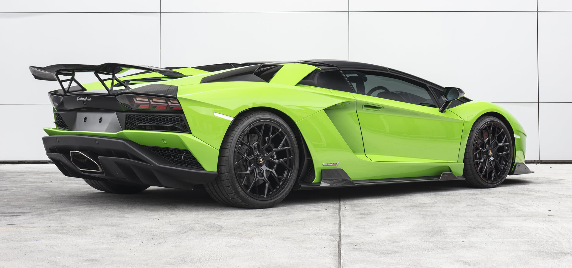 Urban Aventador S - Image 3