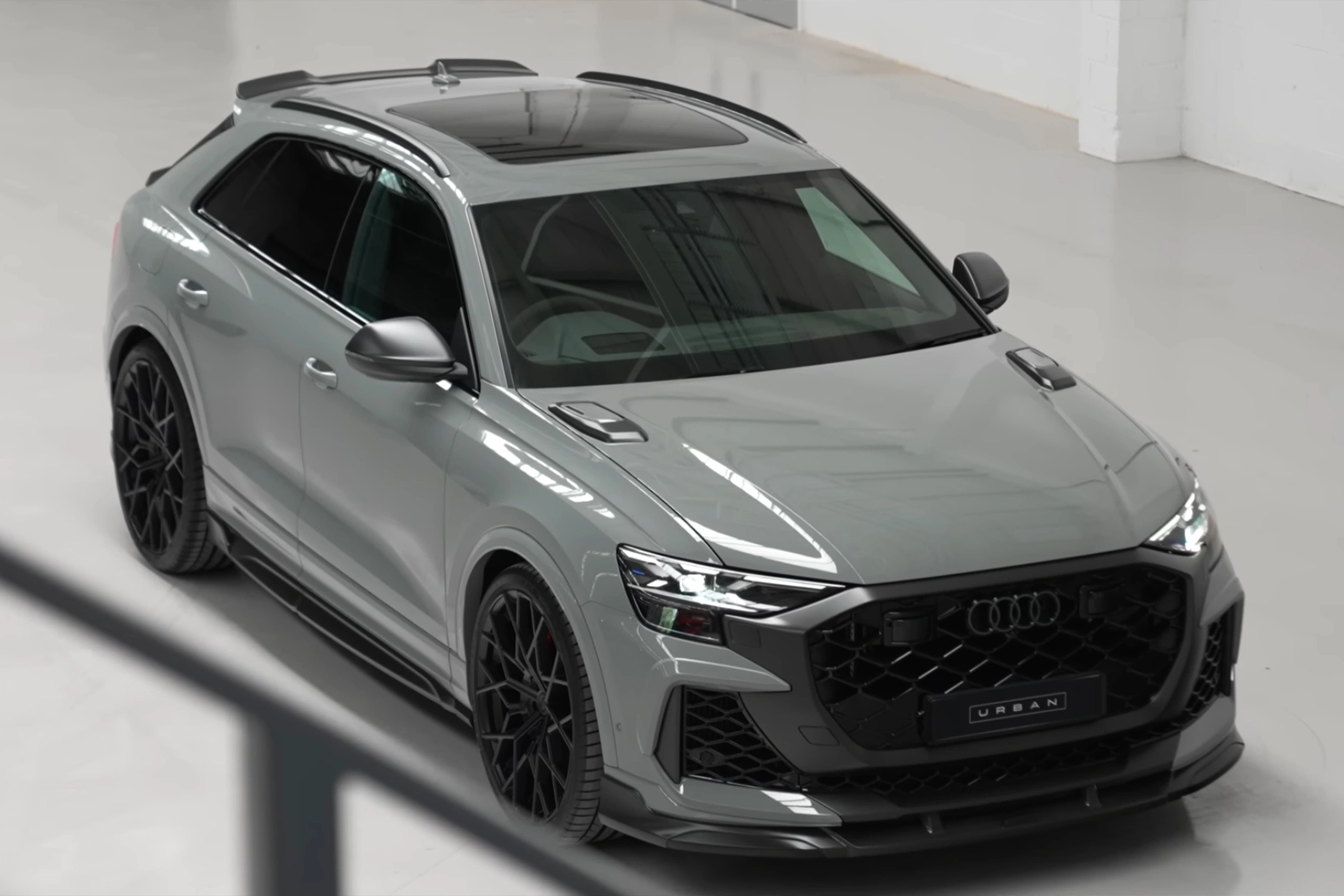Audi RSQ8 - Image 5