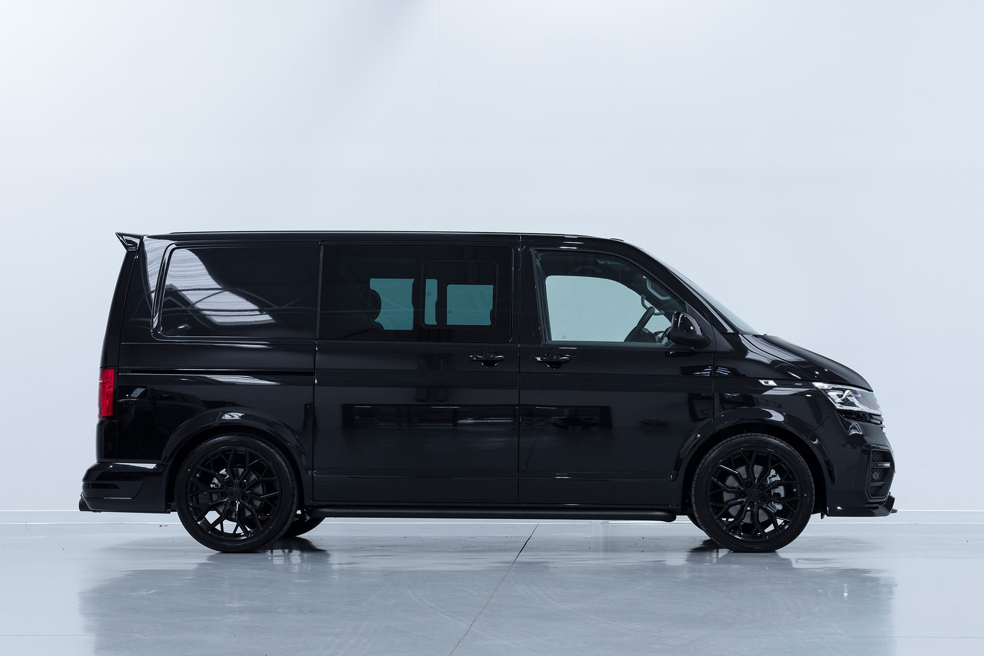 VW Transporter T6.1 - Image 7
