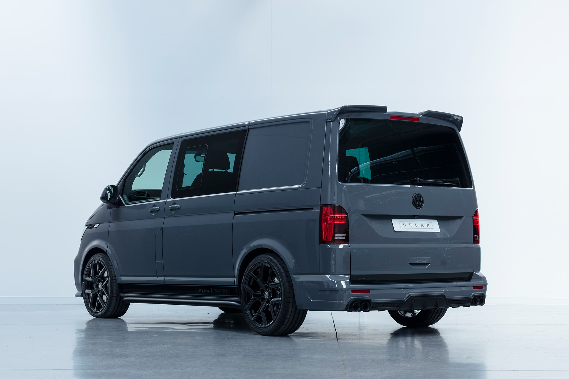 VW Transporter T6.1 - Image 9